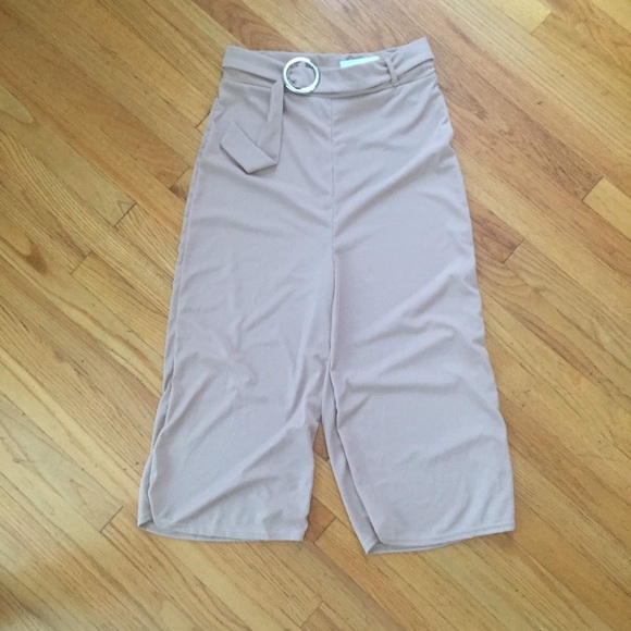 Cropped trousers MISSGUIDED NWT - Picture 2 of 5